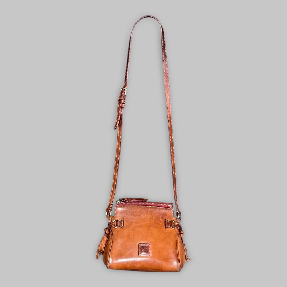 Vintage Dooney & Bourke Florentine Leather Small Crossbody Bag – Saddle Brown